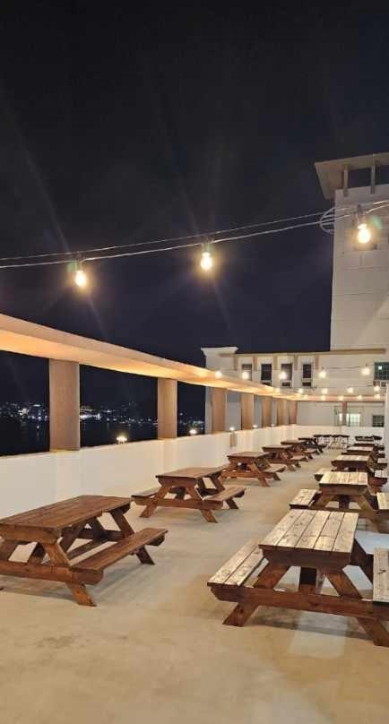 Tongyeong Bay Condo Hotel Eksteriør billede