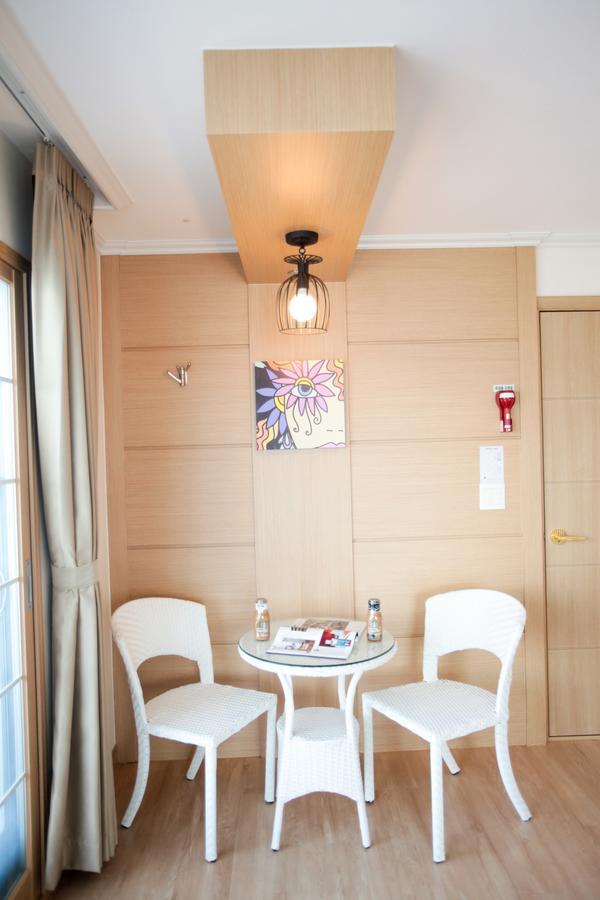 Tongyeong Bay Condo Hotel Eksteriør billede